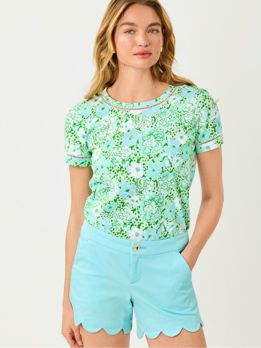 NWT Lilly Pulitzer Buttercup Stretch Short in Day Dream Blue, size 12
